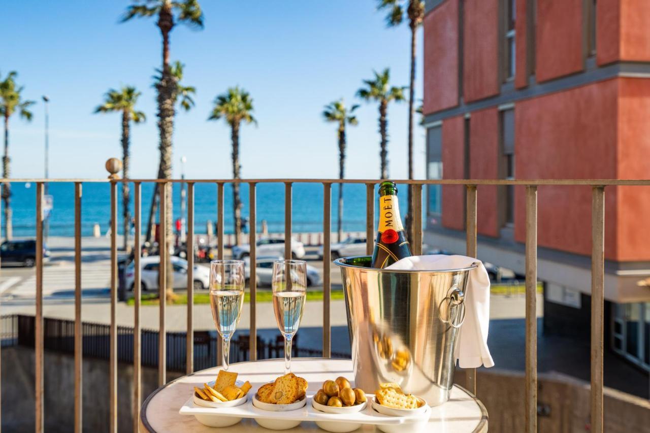 Kronos On The Beach Suite 2 Barcelona Buitenkant foto